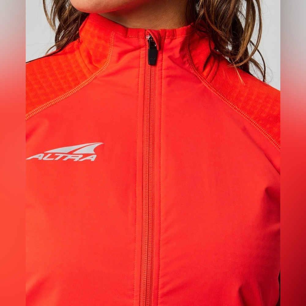 ALTRA WOMEN'S CORE HYBRID JACKET